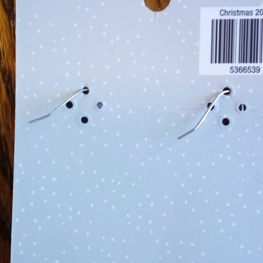 Earrings - Picture 2 of 2